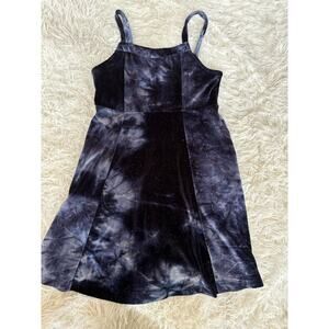 Justice girls sz. L (12/14) blue velvet sparkle design sleeveless dress. Holiday